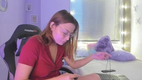 Snapshot of littletammy4u chatting on 04/01/26, 11:22 Tammy online show from 04/01/26, 11:22