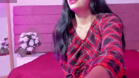 littlevaale online show from 12/01/25, 11:37