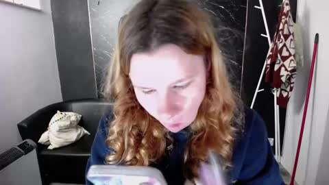 Viki online show from 09/15/25, 03:39