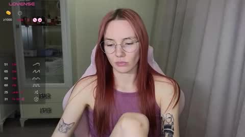 Snapshot of littlevildevil chatting on 11/07/25, 10:59 Eliana online show from 11/07/25, 10:59