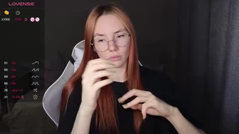 Snapshot of littlevildevil chatting on 11/18/25, 10:31 Eliana online show from 11/18/25, 10:31