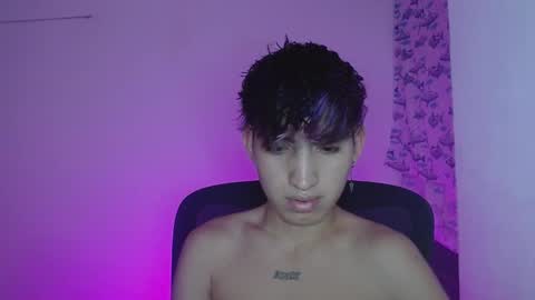 Snapshot of littlextrem chatting on 01/24/25, 02:49 Eros online show from 01/24/25, 02:49