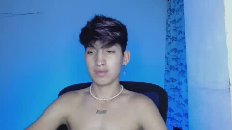 Snapshot of littlextrem chatting on 03/01/25, 09:51 Eros online show from 03/01/25, 09:51