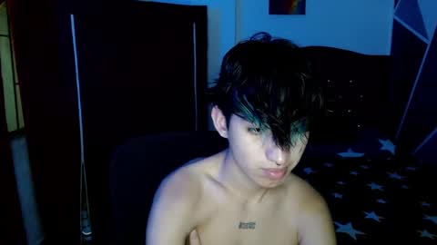 Snapshot of littlextrem chatting on 09/10/25, 03:17 Eros online show from 09/10/25, 03:17