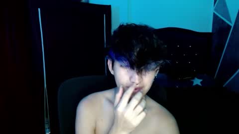 Snapshot of littlextrem chatting on 10/01/25, 02:06 Eros online show from 10/01/25, 02:06