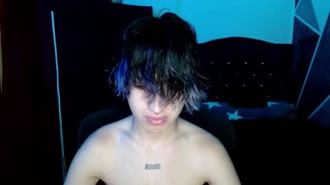 Snapshot of littlextrem chatting on 10/03/25, 03:14 Eros online show from 10/03/25, 03:14