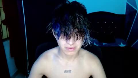 Snapshot of littlextrem chatting on 10/12/25, 03:16 Eros online show from 10/12/25, 03:16