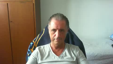 liuk53 online show from 06/02/26, 11:45
