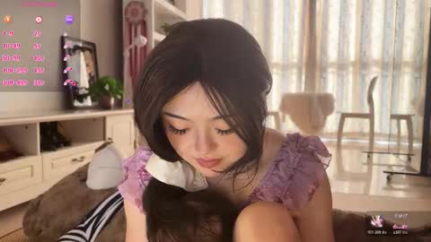 nana online show from 11/17/25, 07:36