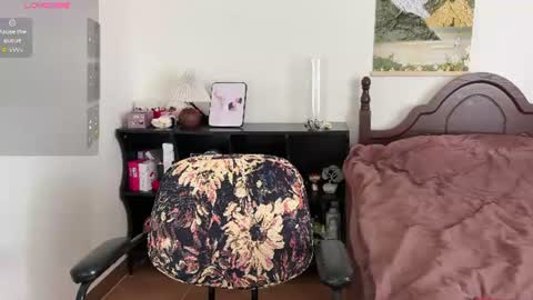 nana online show from 07/06/26, 01:57