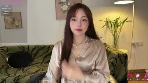 nana online show from 07/19/26, 02:04