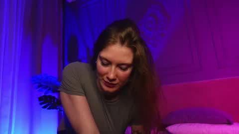 Liv 3 online show from 11/06/25, 02:18