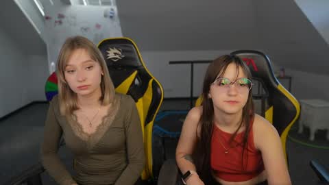 Sheryl online show from 04/10/26, 02:22