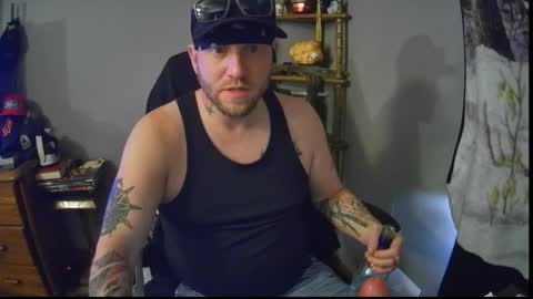 Snapshot of livingpuddle chatting on 11/17/25, 03:07 livingpuddle online show from 11/17/25, 03:07