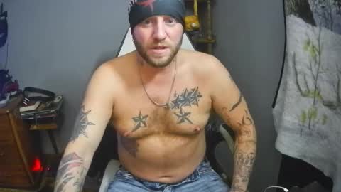 Snapshot of livingpuddle chatting on 11/30/25, 02:32 livingpuddle online show from 11/30/25, 02:32