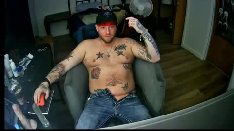 Snapshot of livingpuddle chatting on 05/23/26, 12:27 livingpuddle online show from 05/23/26, 12:27