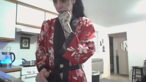 Snapshot of livmirage chatting on 01/27/25, 01:41 Liv Mirage online show from 01/27/25, 01:41