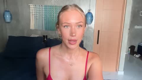 Snapshot of livslifee chatting on 02/03/26, 06:16 olivia online show from 02/03/26, 06:16