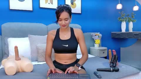 Snapshot of lixiepeyton chatting on 07/01/26, 02:13 lixiepeyton online show from 07/01/26, 02:13