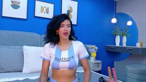 Snapshot of lixiepeyton chatting on 07/07/26, 01:26 lixiepeyton online show from 07/07/26, 01:26