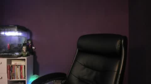 LixRose online show from 03/30/26, 12:11