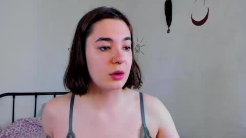 liyaflyhigh online show from 05/18/26, 05:35
