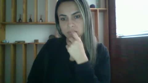 Snapshot of liz_28 chatting on 09/16/25, 10:44 liz_28 online show from 09/16/25, 10:44