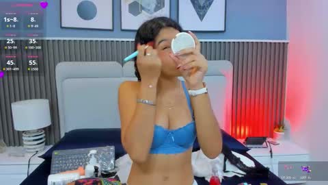 Snapshot of liz__cute chatting on 10/29/25, 11:34 Lizeth online show from 10/29/25, 11:34