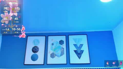 Snapshot of liz__cute chatting on 11/22/25, 11:53 Lizeth online show from 11/22/25, 11:53