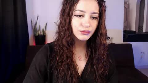 Snapshot of liz_beths chatting on 01/08/26, 05:48 Elizabeth online show from 01/08/26, 05:48