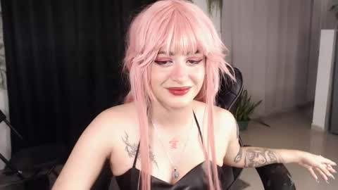 Snapshot of liz_beths chatting on 02/02/26, 04:33 Elizabeth online show from 02/02/26, 04:33