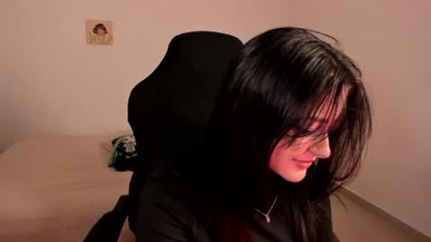 Snapshot of liz_beths chatting on 07/04/26, 11:44 Elizabeth online show from 07/04/26, 11:44