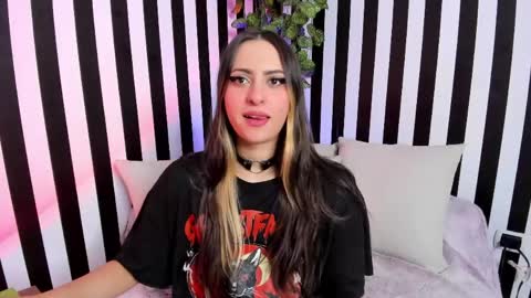 Liz  online show from 04/21/26, 02:01