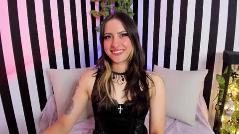 Liz  online show from 05/25/26, 02:45