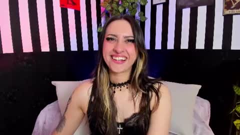 Liz  online show from 06/09/26, 02:17