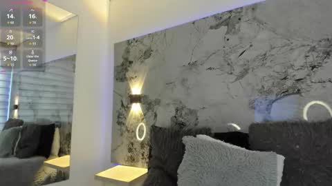 Liz  online show from 10/23/25, 11:53