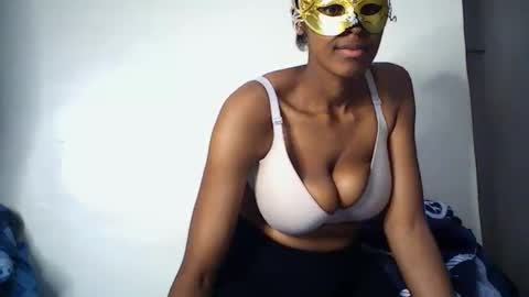 liz_lovie online show from 05/23/26, 06:34