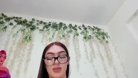 Snapshot of liz_lunaa chatting on 07/15/26, 10:26 Liz Luna online show from 07/15/26, 10:26