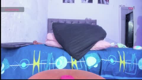 liza_25 online show from 05/06/26, 12:21