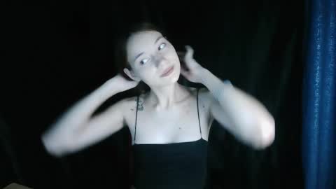 Snapshot of liza__kitty chatting on 09/08/25, 05:01 Liza Kitty online show from 09/08/25, 05:01