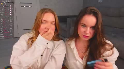 Snapshot of liza_crown chatting on 02/18/26, 02:02 Liza online show from 02/18/26, 02:02