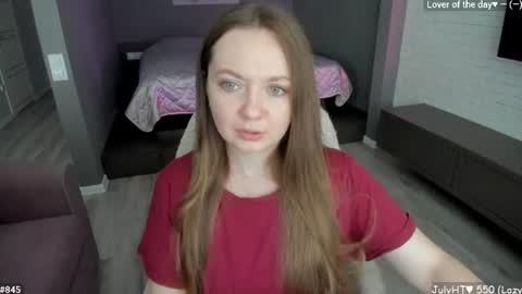 Girl next door online show from 07/04/26, 11:49