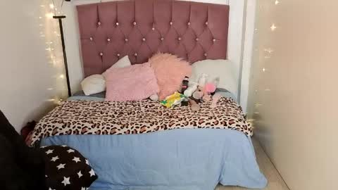Snapshot of lizha_milf chatting on 05/05/26, 07:55 Lizha online show from 05/05/26, 07:55