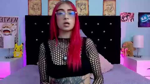 Snapshot of lizz_bela1 chatting on 07/17/26, 11:20 Lizz online show from 07/17/26, 11:20