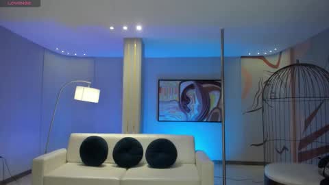 Snapshot of lizzhamilton_ chatting on 10/28/25, 08:55 Lizzi online show from 10/28/25, 08:55