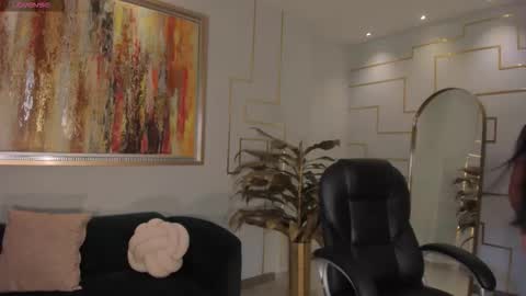 Lizzi  online show from 02/28/26, 05:03