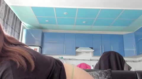 lizzi_muur online show from 02/08/25, 10:29