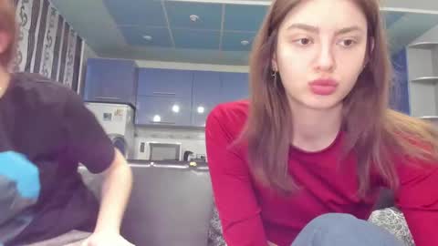 lizzi_muur online show from 02/22/25, 02:52