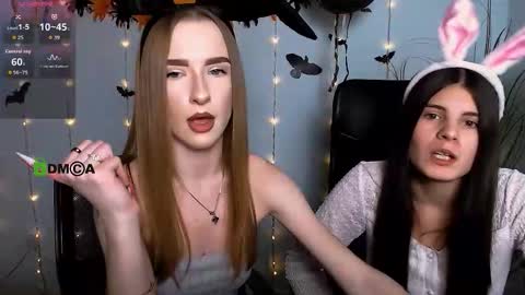 lizzie_boom online show from 10/25/25, 07:19