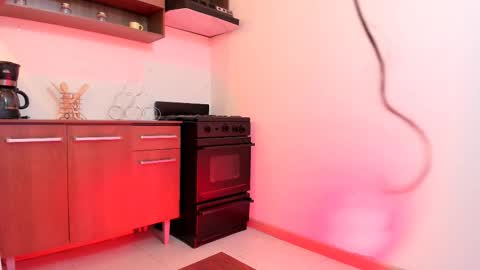 Snapshot of lizzie_williamss chatting on 10/28/25, 03:21 lizzie_williamss online show from 10/28/25, 03:21